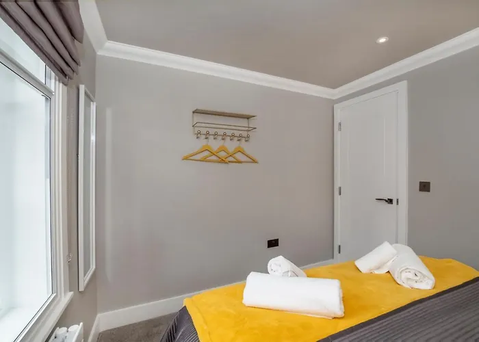 Bootham House 7-minster Views & Free Parking York