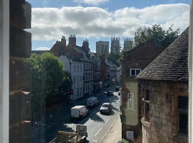 Bootham House 7-minster Views & Free Parking Apartament