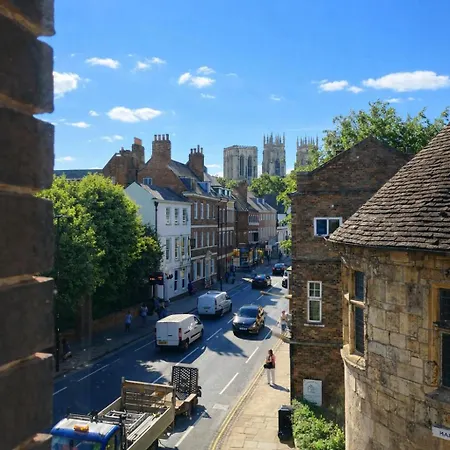 Apartment Bootham House 7-minster Views & Free Parking York